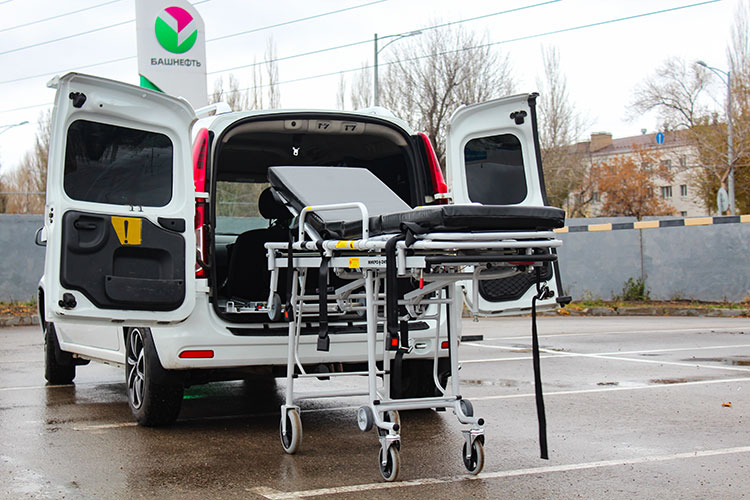 Транспортировка лежачих больных в Санкт-Петербурге Надежность и Качество